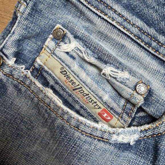 Diesel Zatiny Jeans Men 32x34 Blue Bootcut Italy Thrash Embroidery Faded 008LD - Picture 9 of 16